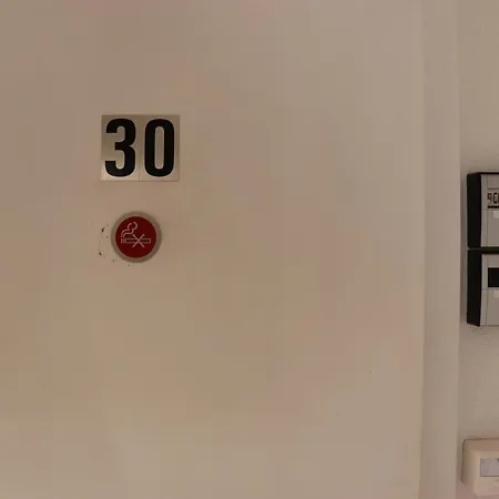 Apartament Royal Swiss *